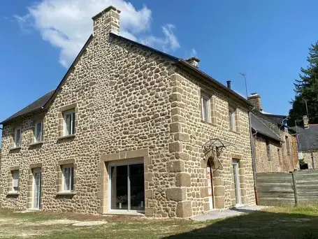 rénovation façade à Pontorson - image 2